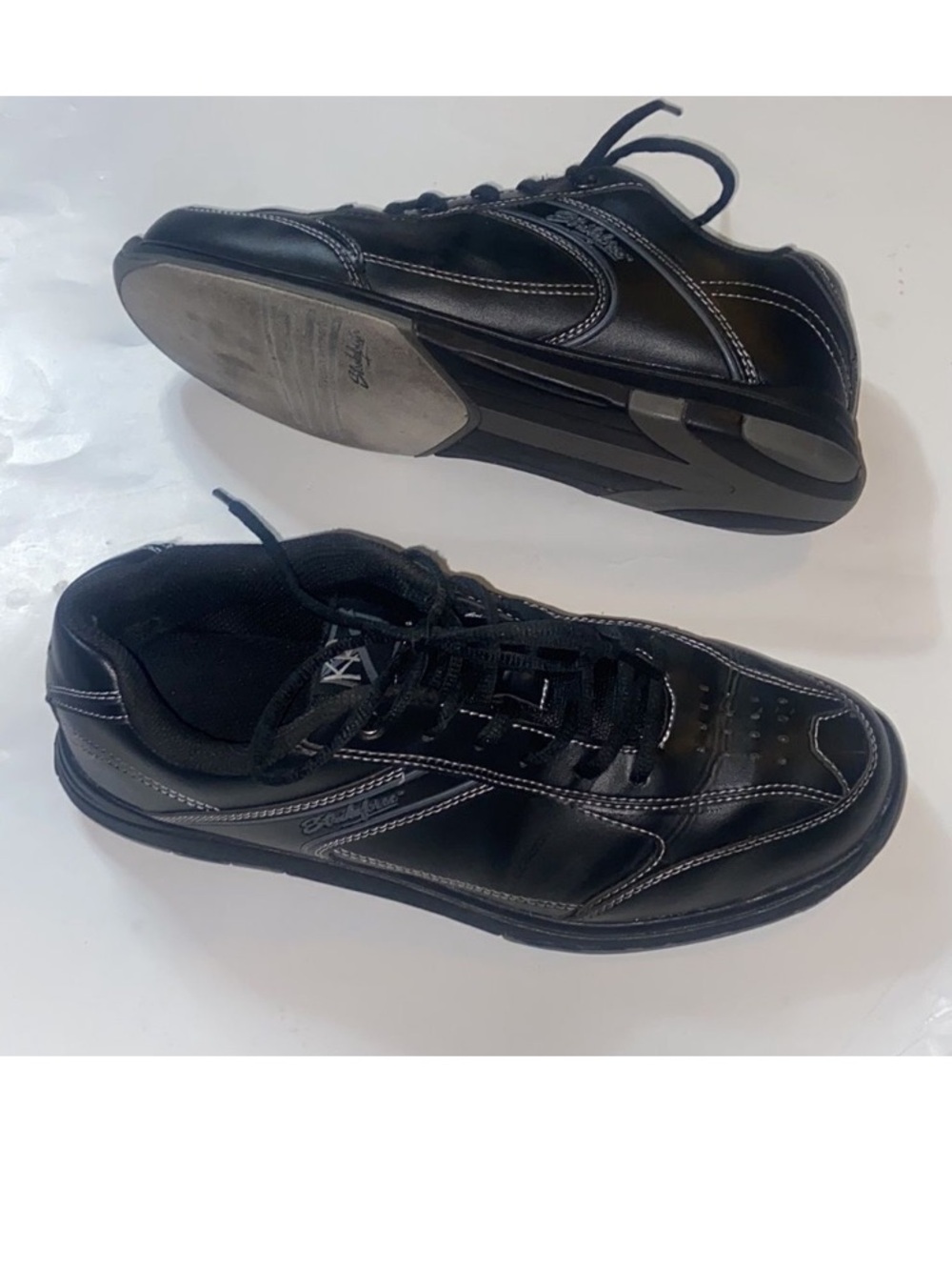 KR Strikeforce Flyer M-030 Men’s Size 10 Black Bowling Shoes
